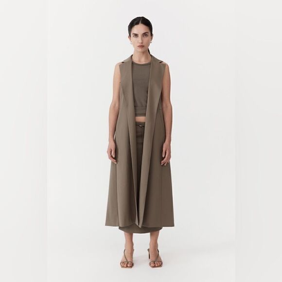 ST. AGNI Layered Wool Trench - Picture 4 of 9